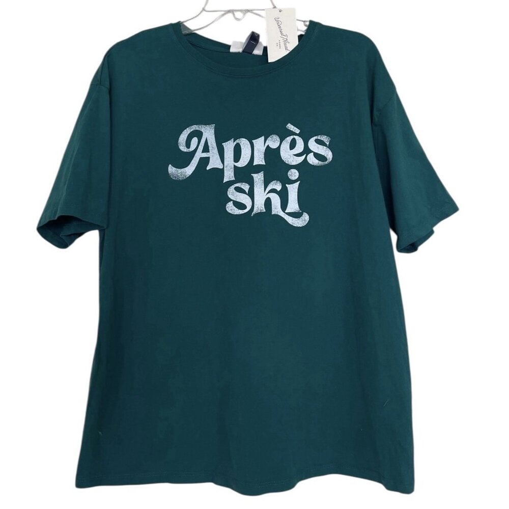 Universal Thread Short Sleeve Apres Ski Graphic T-Shirt Womens Size Medium Green